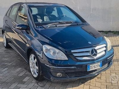 Usata Mercedes B200 Executive 140 CV (102 kW) 2009 Blu Monovolume