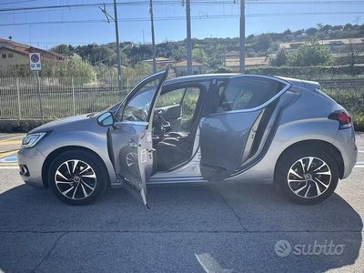 Usata DS Automobiles DS4 Sport Chic 120 CV (88 kW) 2017 Grigio Berlina