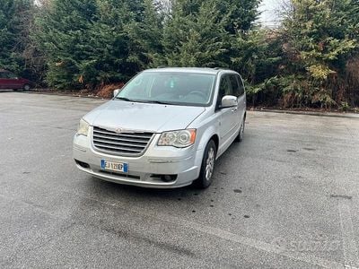 Usata Chrysler Voyager 2011 Grigio Monovolume