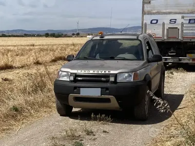 Usata Land Rover Freelander 117 CV (86 kW) 2000 Giallo SUV