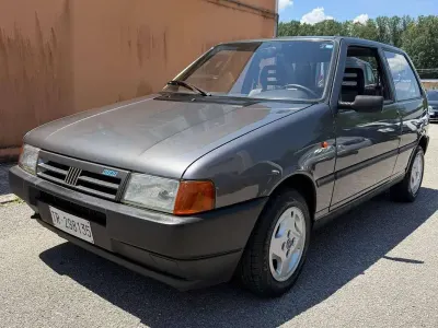 Usata Fiat Uno 45 CV (33 kW) 1992 Grigio Utilitaria