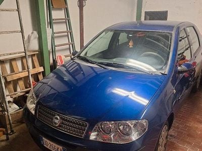 Usata Fiat Punto 2007 Blu Berlina