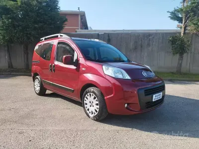 Usata Fiat Qubo Dynamic 95 CV (69 kW) 2016 Rosso Monovolume