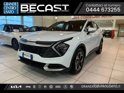 Usata Kia Sportage 136 CV (100 kW) 2024 Bianco pastello SUV