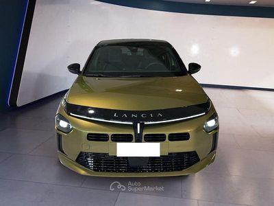 Usata Lancia Ypsilon 110 CV (80 kW) 2024 Oro Utilitaria