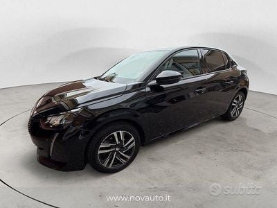 Usata Peugeot 208 Allure 101 CV (74 kW) 2022 Nero Utilitaria