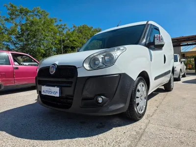 Usata Fiat Doblò 105 CV (77 kW) 2014 Bianco Monovolume