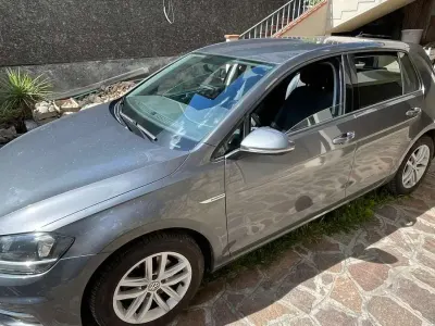 Occasion VW Golf VII Business 110 ch (80 kW) 2017 Gris Berline