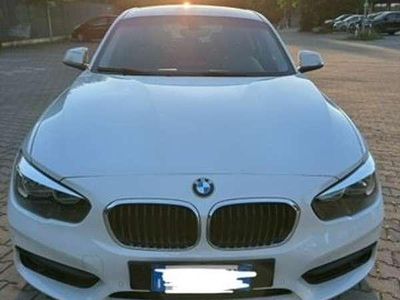 Usata BMW 116 Advantage 116 CV (85 kW) 2015 Bianco Utilitaria