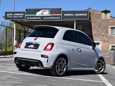Usata Abarth 595 Turismo 165 CV (121 kW) 2021 Grigio campovolo / pastello Utilitaria