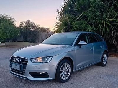 Usata Audi A3 Attraction 110 CV (80 kW) 2015 Grigio Berlina