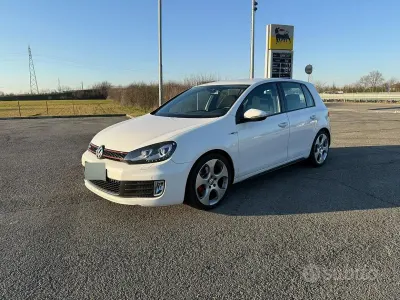 Usata VW Golf VII GTI 210 CV (154 kW) 2012 Bianco Berlina