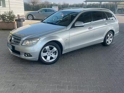 Usata Mercedes C220 170 CV (125 kW) 2008 Grigio Station wagon