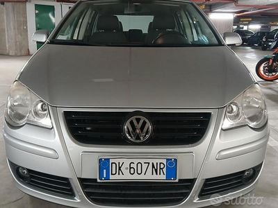 Usata VW Polo Comfortline 80 CV (58 kW) 2007 Grigio Utilitaria