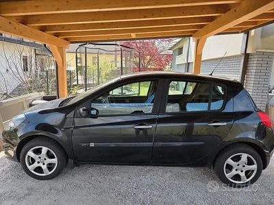Usata Renault Clio III 85 CV (62 kW) 2006 Nero Berlina