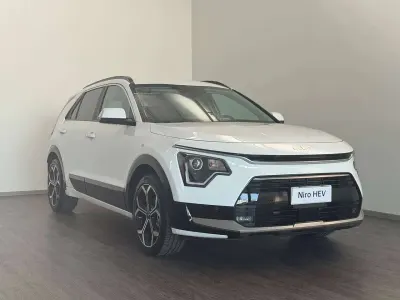 Nuova Kia Niro 105 CV (77 kW) 2026 Bianco SUV