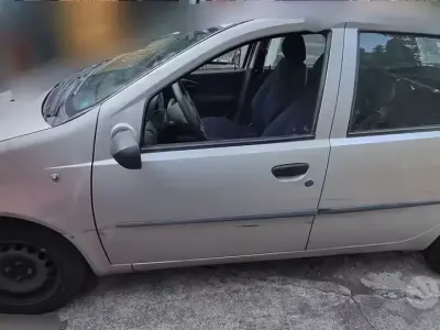 Usata Fiat Punto 80 CV (58 kW) 2003 Grigio Utilitaria