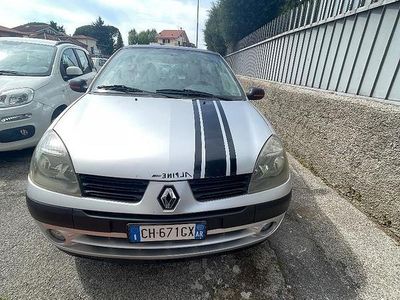 Renault Clio II