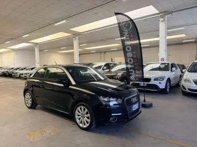 Usata Audi A1 Sportback Attraction 105 CV (77 kW) 2014 Nero Utilitaria