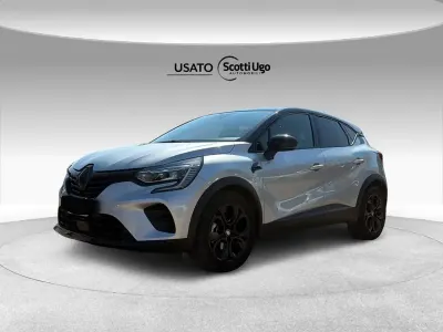 Usata Renault Captur Techno 145 CV (106 kW) 2023 Grigio SUV