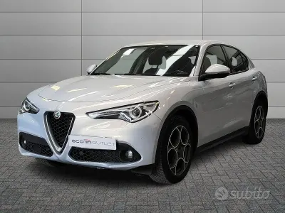 Usata Alfa Romeo Stelvio Business 190 CV (139 kW) 2021 Bianco SUV