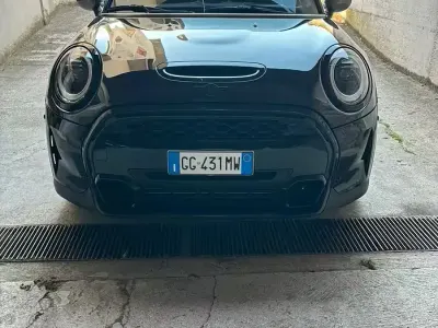 Usata Mini Cooper S Classic 178 CV (130 kW) 2021 Nero Utilitaria