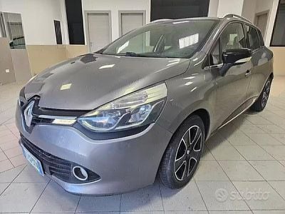 Usata Renault Clio GrandTour 90 CV (66 kW) 2016 Grigio Station wagon
