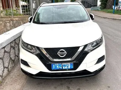 Usata Nissan Qashqai 131 CV (96 kW) 2018 Bianco SUV