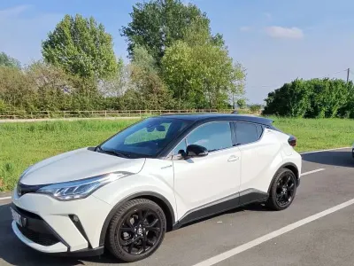 Usata Toyota C-HR Trend 152 CV (111 kW) 2020 Bianco SUV