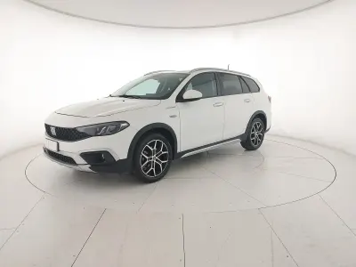 Usata Fiat Tipo Cross 131 CV (96 kW) 2023 Bianco Station wagon