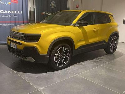 Usata Jeep Avenger Summit 101 CV (74 kW) 2024 Oro SUV