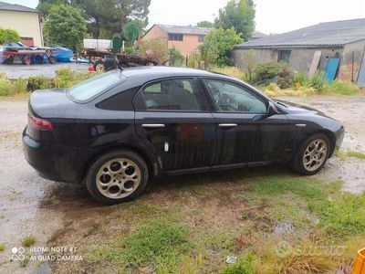 Alfa Romeo 159