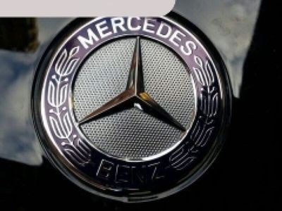 usata Mercedes C300e -