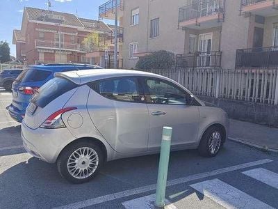 Usata Lancia Ypsilon Gold 69 CV (50 kW) 2016 Utilitaria
