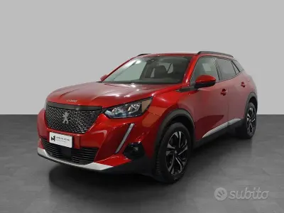 Usata Peugeot 2008 Allure 131 CV (96 kW) 2021 Rosso SUV