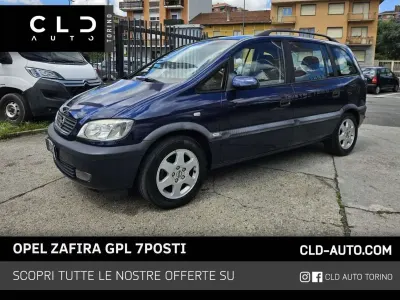 Usata Opel Zafira Elegance 125 CV (91 kW) 2001 Blu/azzurro Monovolume