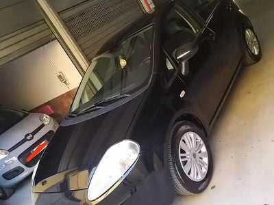 Usata Fiat Grande Punto Emotion 90 CV (66 kW) 2007 Nero Utilitaria