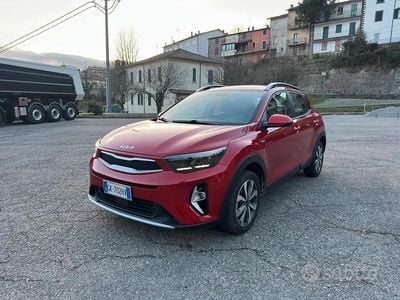 Usata Kia Stonic 2023 Rosso SUV