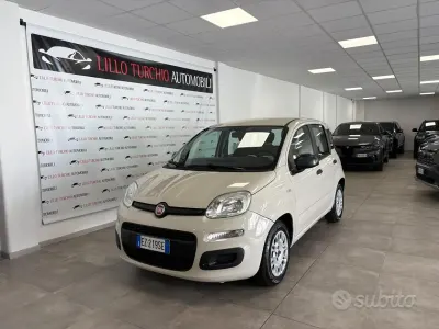 Usata Fiat Panda Easy 69 CV (50 kW) 2015 Bianco panna Utilitaria