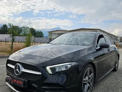 Gebraucht Mercedes A180 Premium 116 PS (85 kW) 2019 Schwarz Limousine