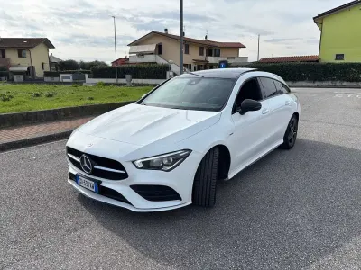 Usata Mercedes CLA200 Shooting Brake Edition 150 CV (110 kW) 2021 Bianco Station wagon