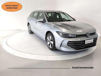 Usata VW Passat Business 150 CV (110 kW) 2024 Grigio Station wagon