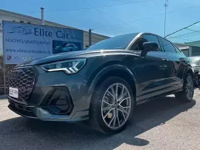 Usata Audi Q3 Sportback S-Line 149 CV (109 kW) 2023 Grigio SUV