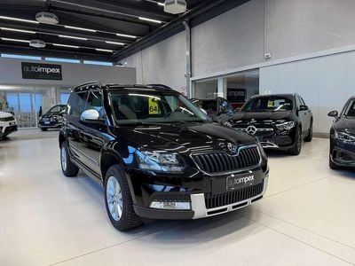 Usata Skoda Yeti 110 CV (80 kW) 2015 Nero SUV