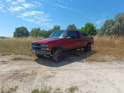 Usata Chevrolet Silverado 179 CV (131 kW) 1998 Rosso SUV