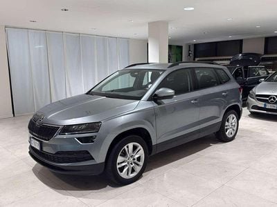 Usata Skoda Karoq Executive 116 CV (85 kW) 2020 Grigio SUV