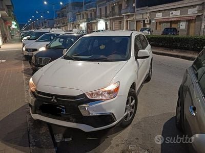 Begagnad Mitsubishi ASX 120 HK (88 kW) 2018 Vit SUV