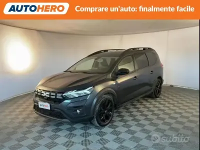 Usata Dacia Jogger Extreme 110 CV (80 kW) 2023 Grigio Monovolume