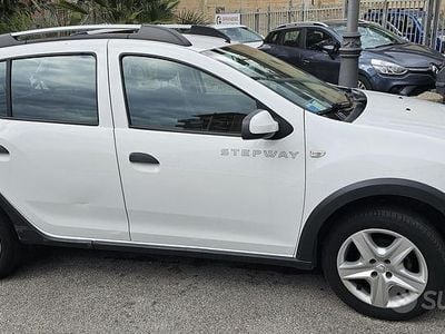 Usata Dacia Sandero 2014 Bianco Berlina