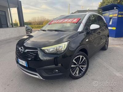 Usata Opel Crossland X Ultimate 99 CV (72 kW) 2017 Nero SUV
